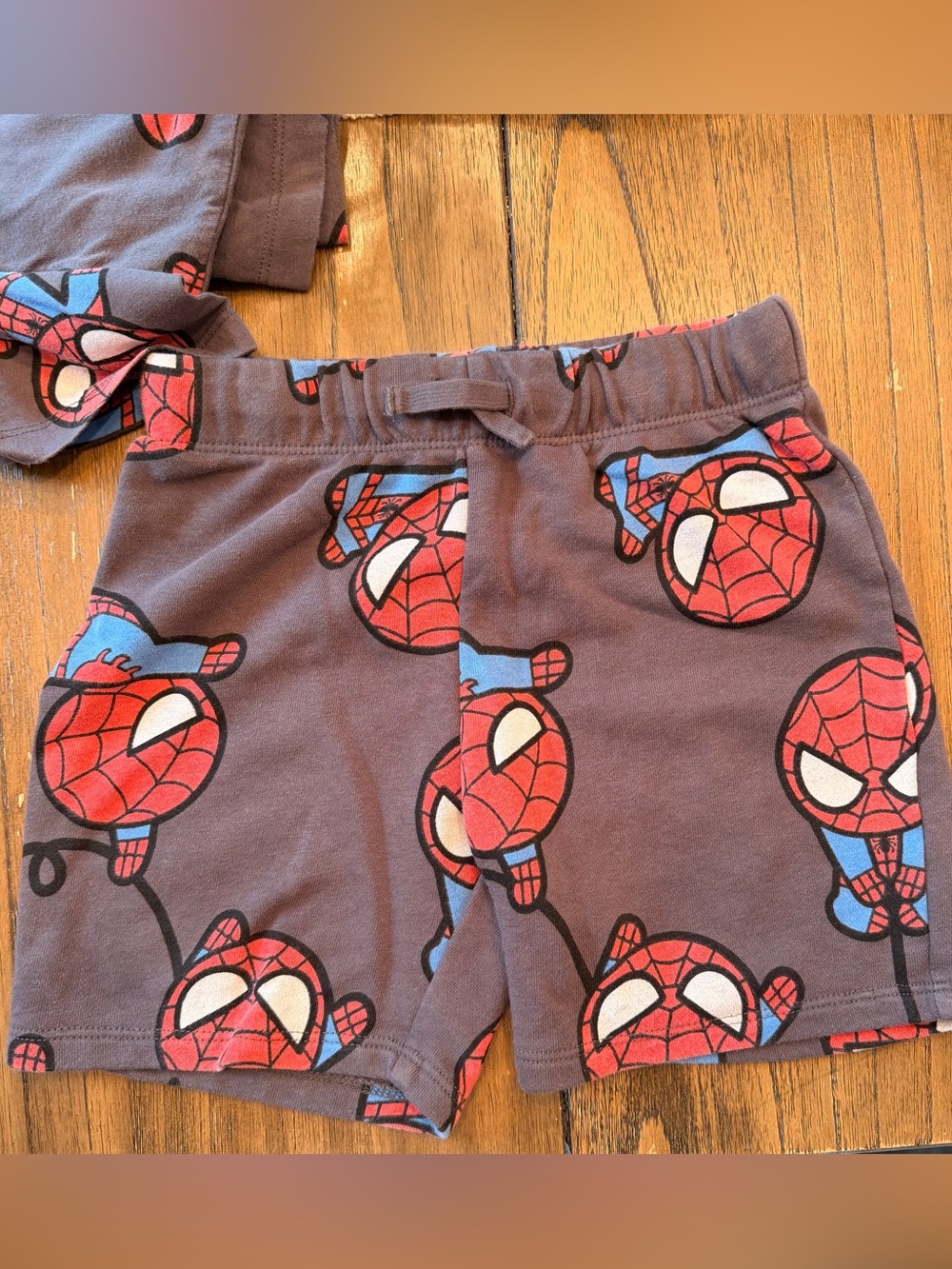 Marvel Spider-Man 4-5T Set - Picture 4 of 6